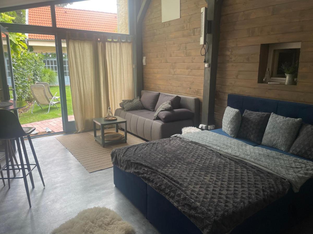 Monpe Apartmanik S Atmosferou Komárno Buitenkant foto
