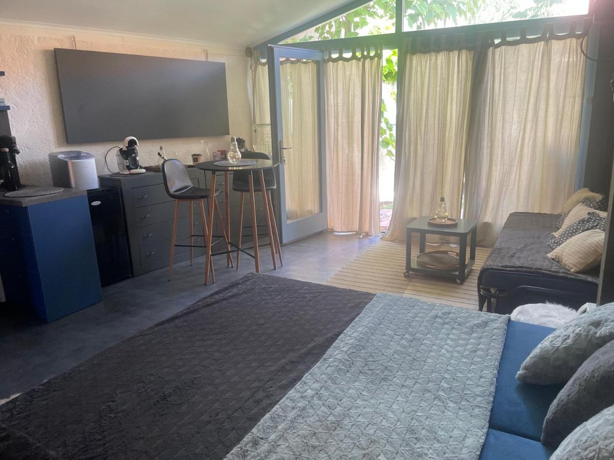 Monpe Apartmanik S Atmosferou Komárno Buitenkant foto