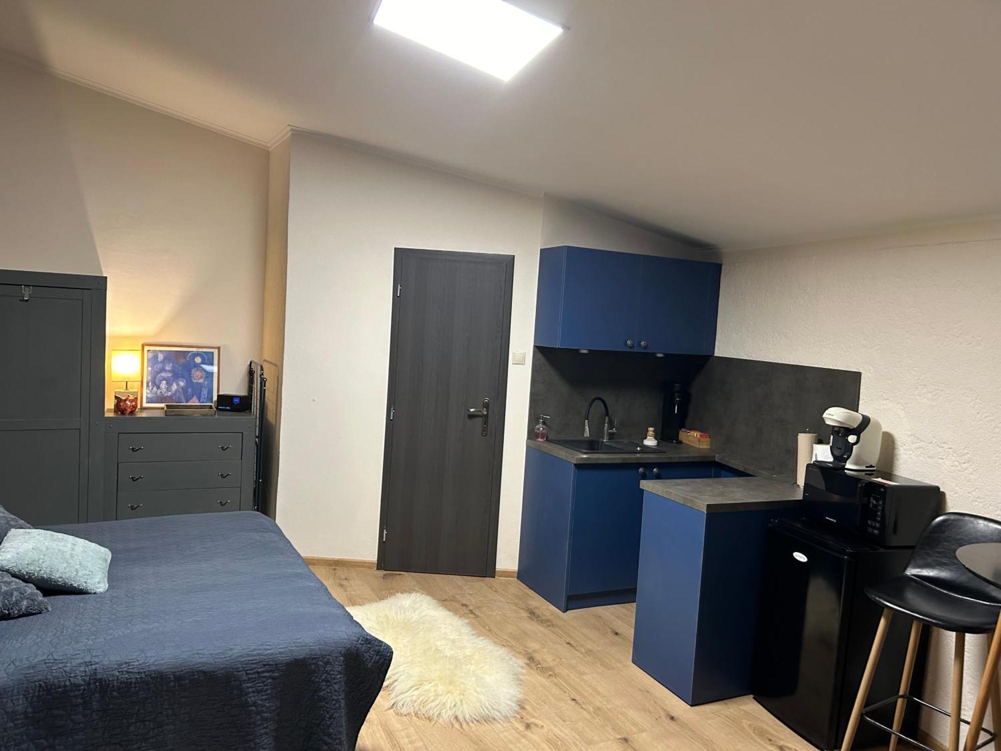 Monpe Apartmanik S Atmosferou Komárno Buitenkant foto