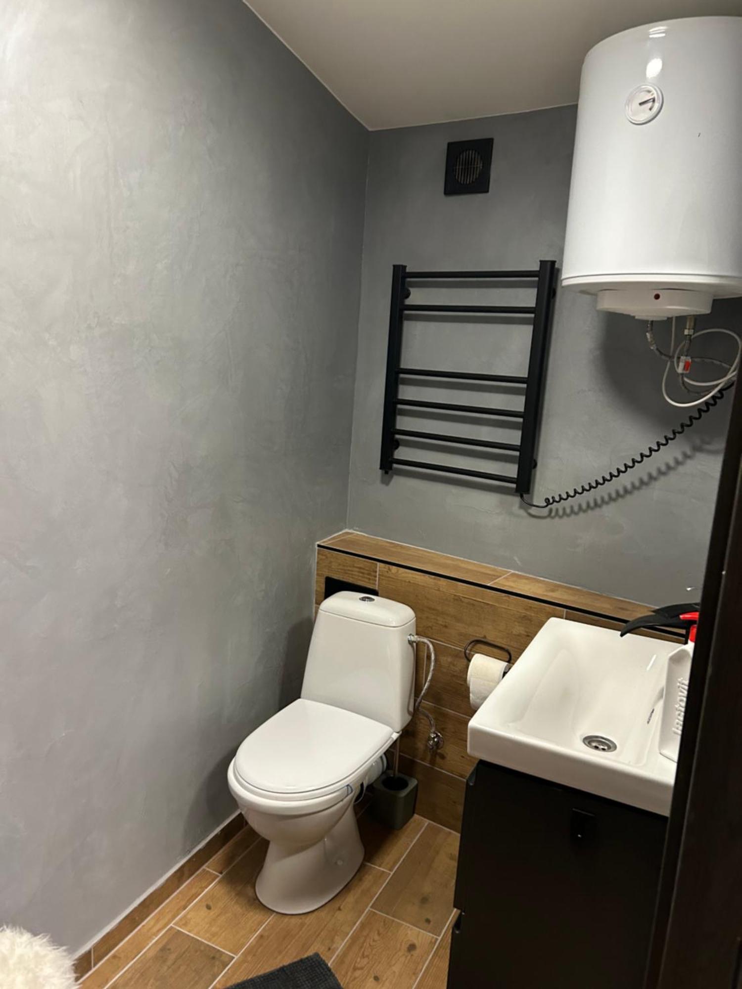 Monpe Apartmanik S Atmosferou Komárno Buitenkant foto